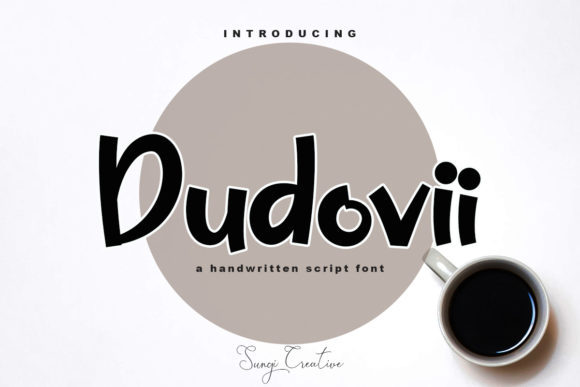 Dudovii: A Standout Display Font for Modern Web Design